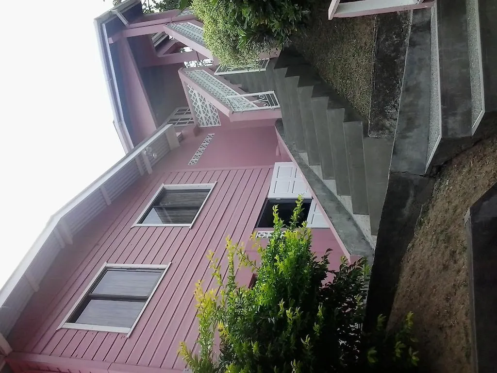 Guest house Top Ranking Hill View Guesthouse Speyside