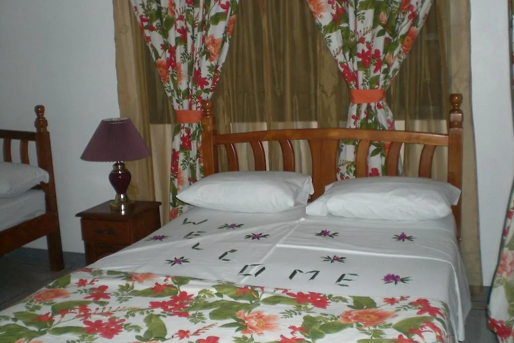 Guest house Top Ranking Hill View Guesthouse Speyside
